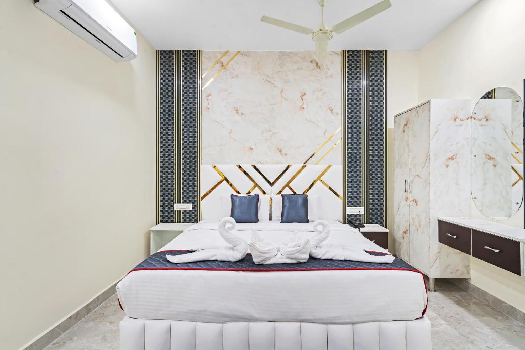 Khammam Hotel Sky Land מראה חיצוני תמונה