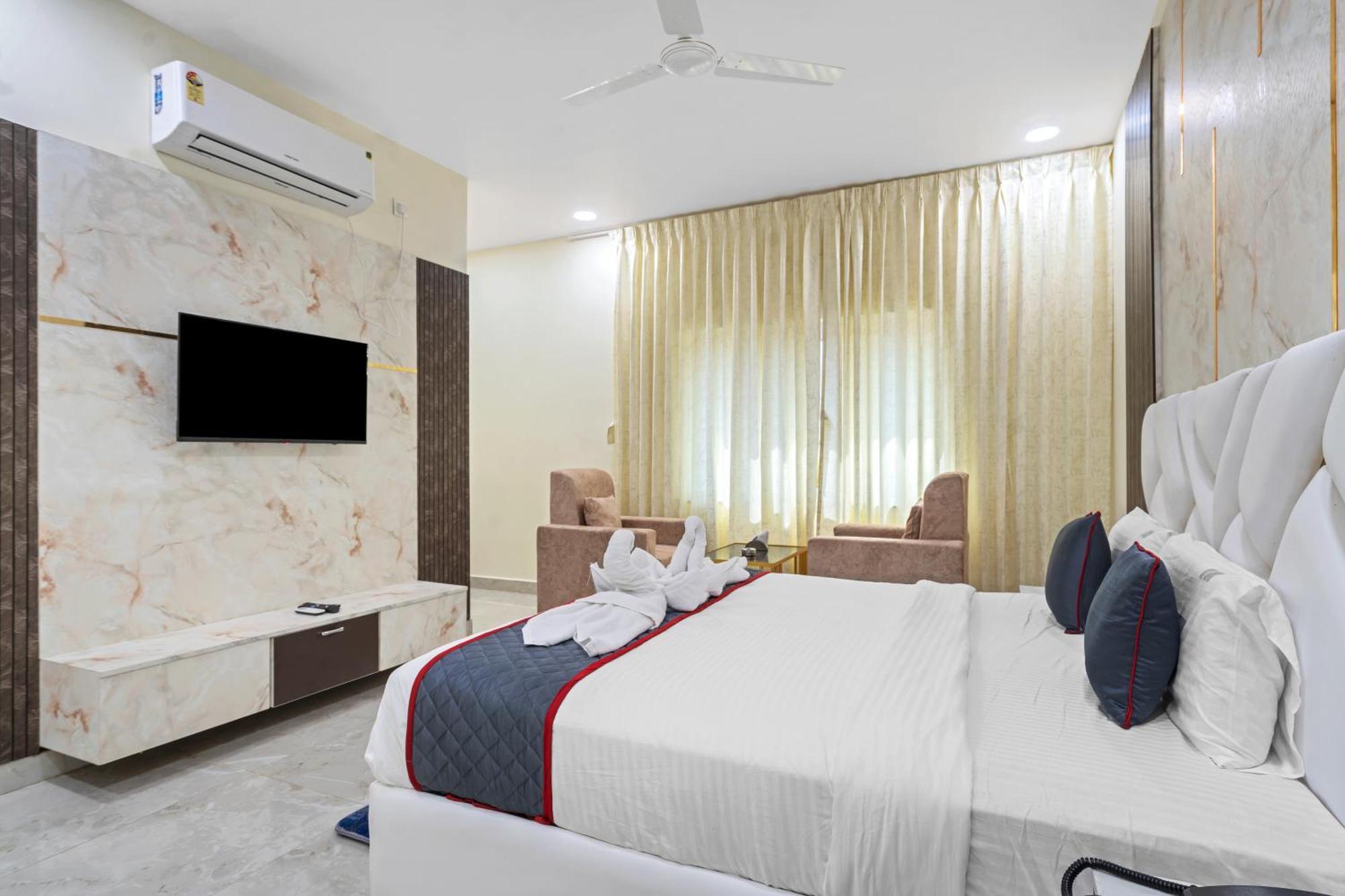 Khammam Hotel Sky Land מראה חיצוני תמונה