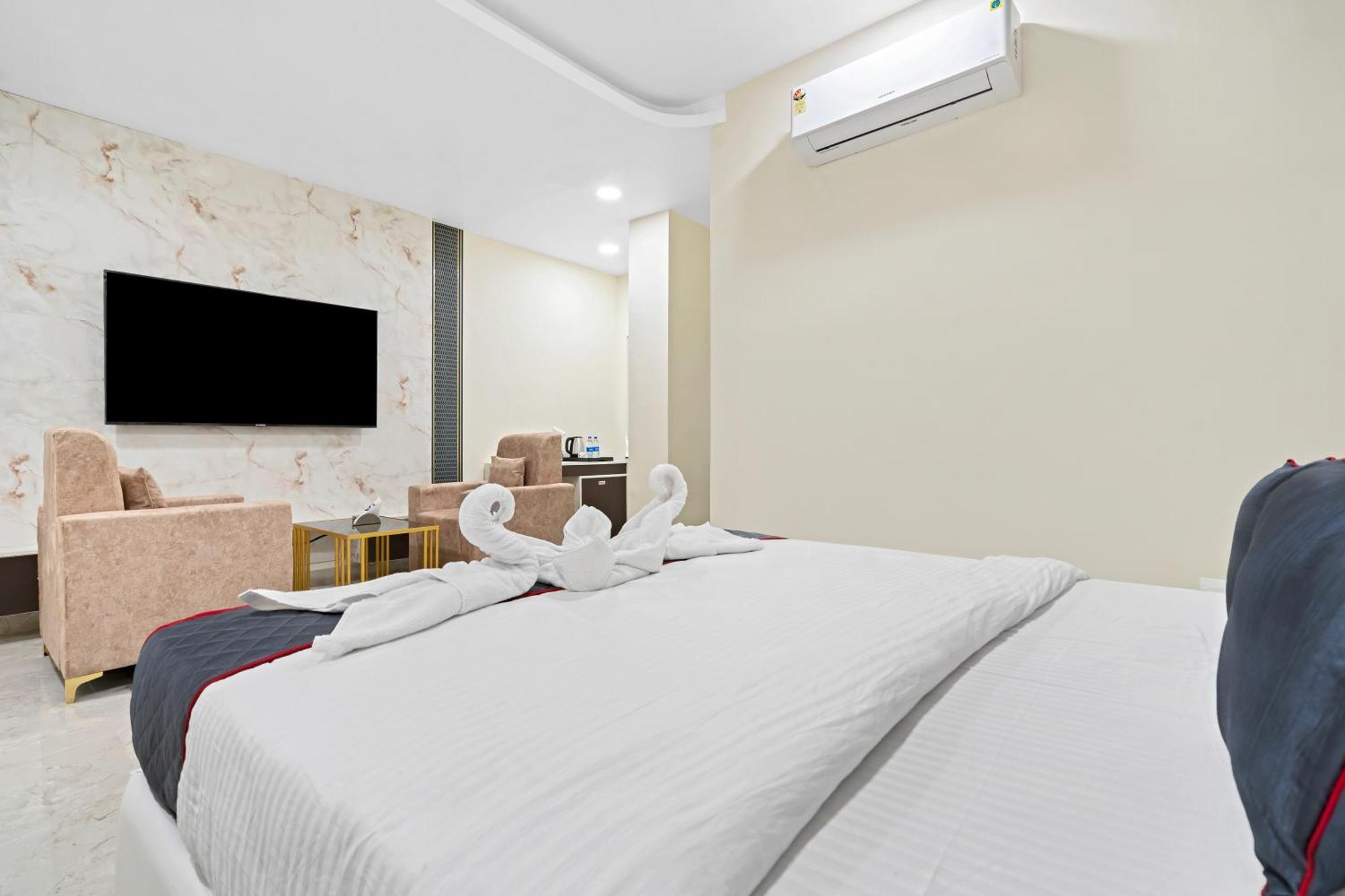 Khammam Hotel Sky Land מראה חיצוני תמונה